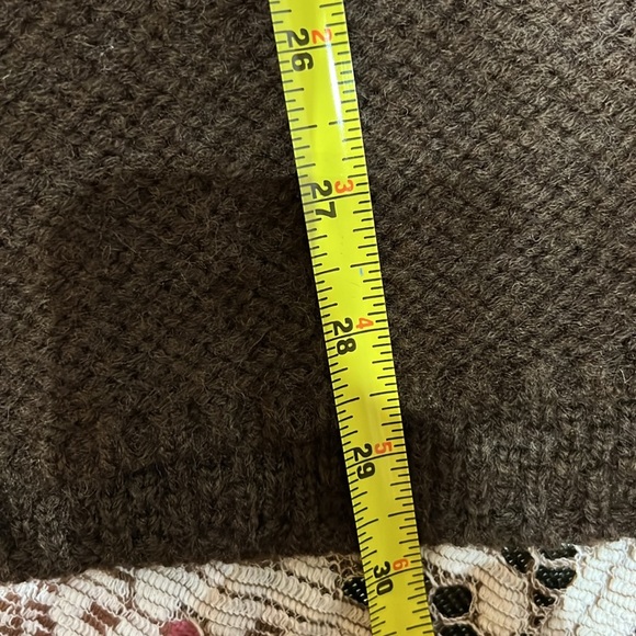 LAUREN  Ralph Lauren Brown Wool Blend Poncho with slits at front for arms - Picture 5 of 8